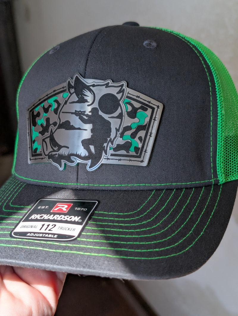 Hog Hunter Trucker Hat – Richardson 112 in Charcoal/Neon Green
